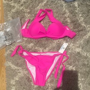 Hot pink beachsissi bikini